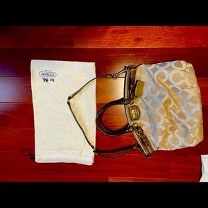 Coach signature shoulder bag.